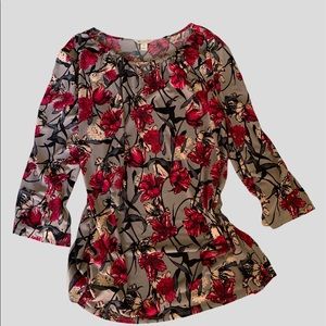 Floral Print Top Size M